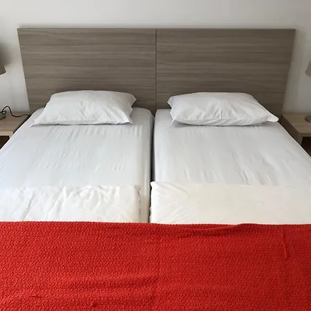 אכסניה Be Intendente *