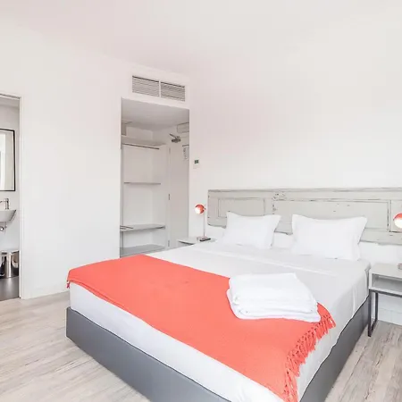 אכסניה Be Intendente ליסבון