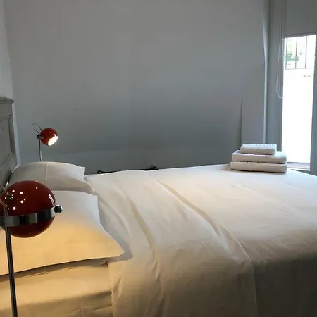 אכסניה Be Intendente