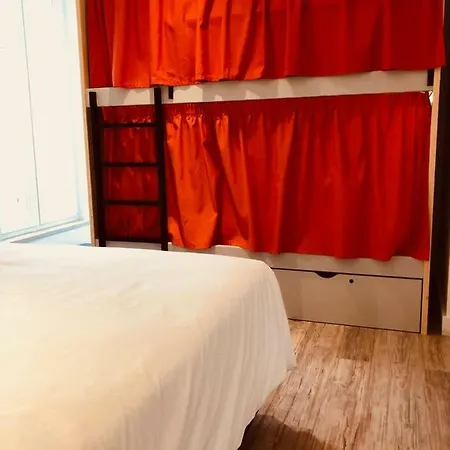 Be Intendente Hostal