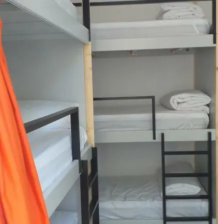 אכסניה Be Intendente