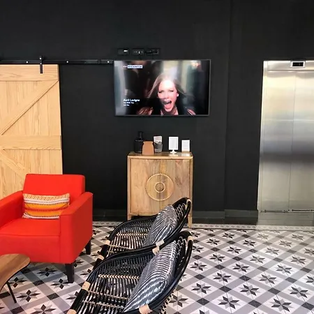 Be Intendente Ostello